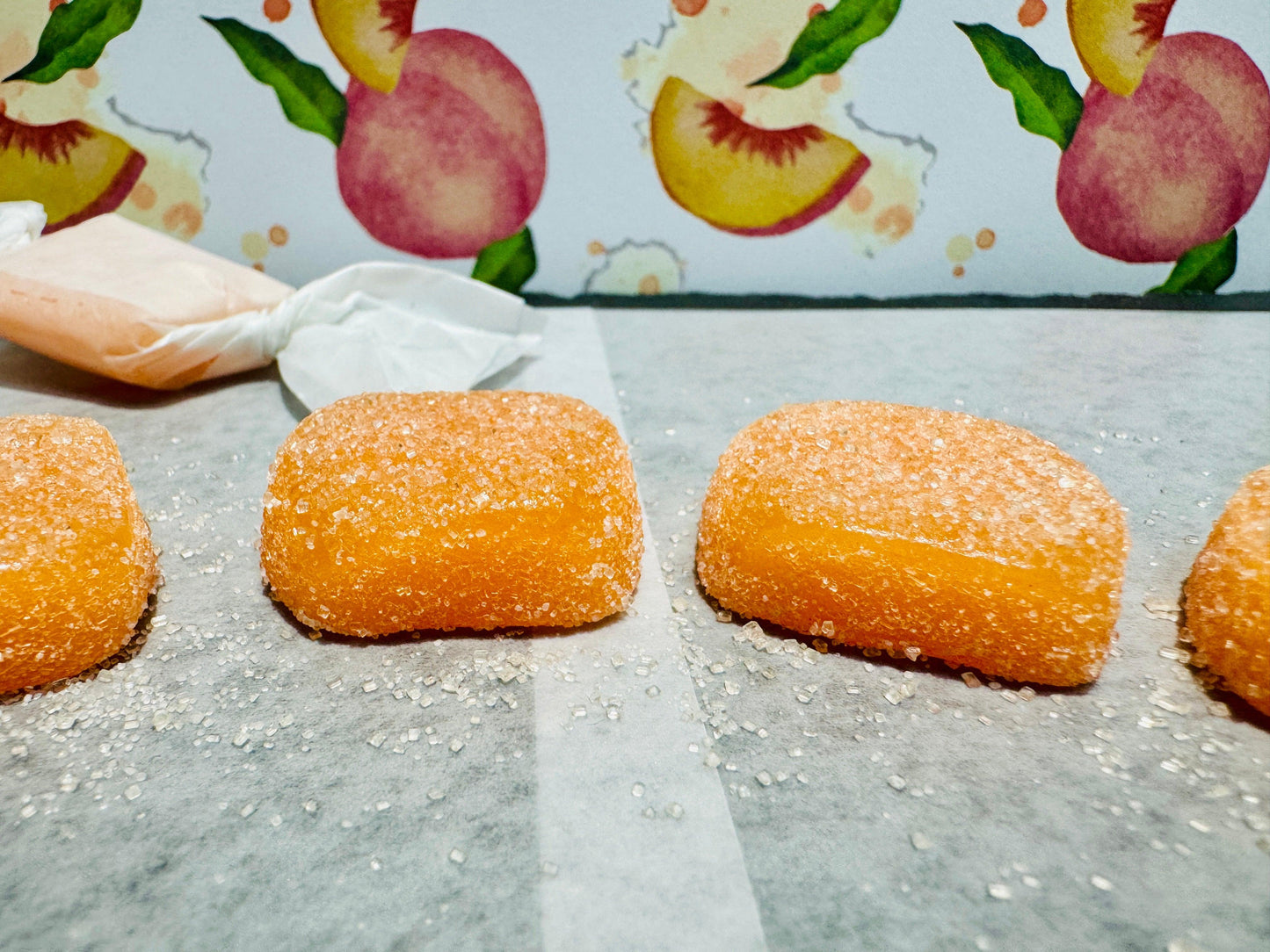 Sour Peach Blobs - Süss Candy
