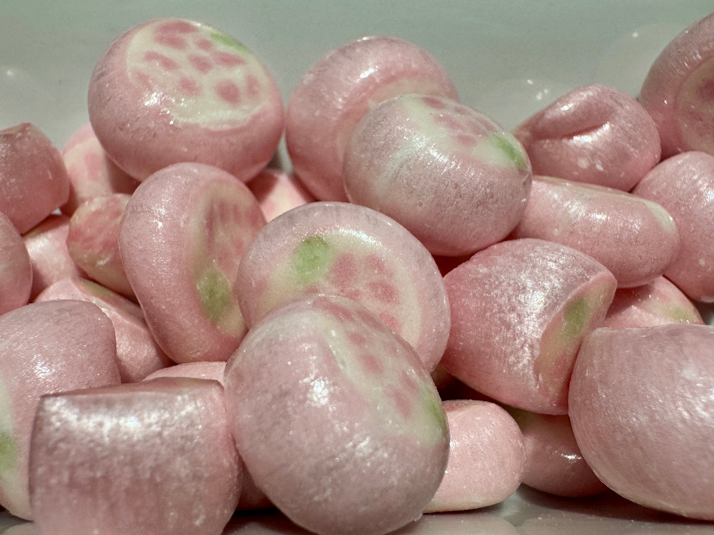 Freeze Dried Grape Hard Candy