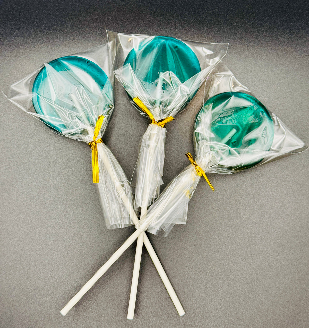 Large Blue Raspberry Lollipop Handmade Blue Raspberry Lollipops - Natural Organic Candy – Süss Candy